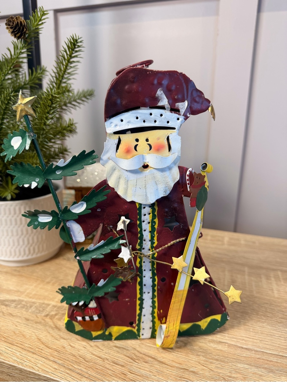 Holiday Santa Figurine Metal Décor in Burgundy LARGE candle holder